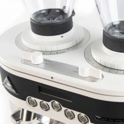 The CoffeeGenius Mahlkonig K30 TWIN 7 The CoffeeGenius Mahlkonig K30 TWIN